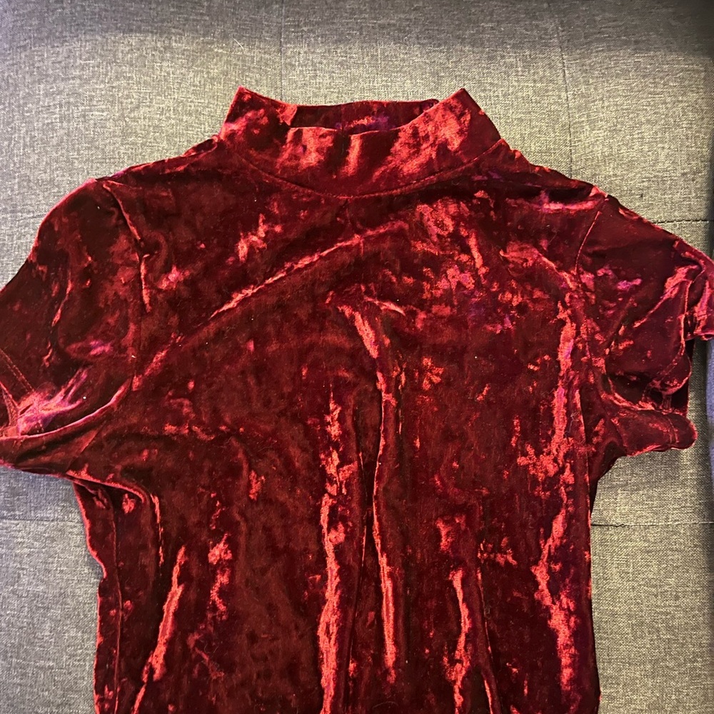 Forever 21 1990s inspired crushed red velvet shirt